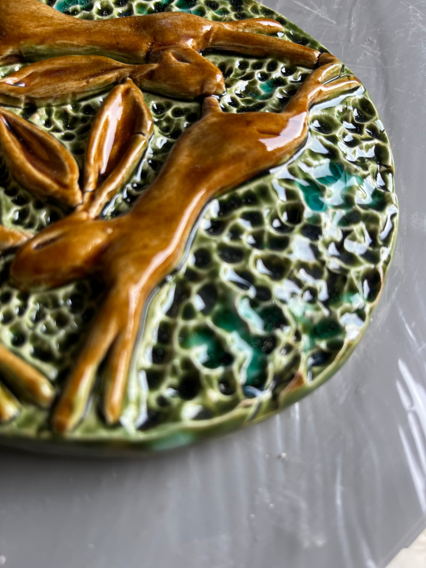 Triple Leaping Hare Wall Plaque second