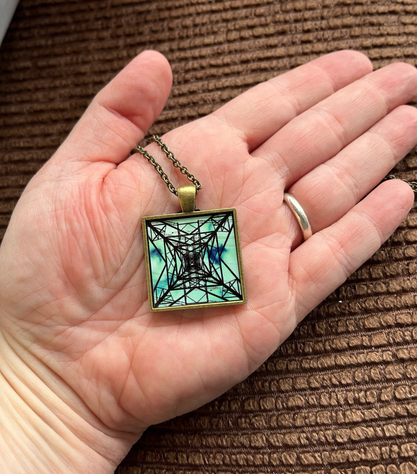 Pylon Pendant