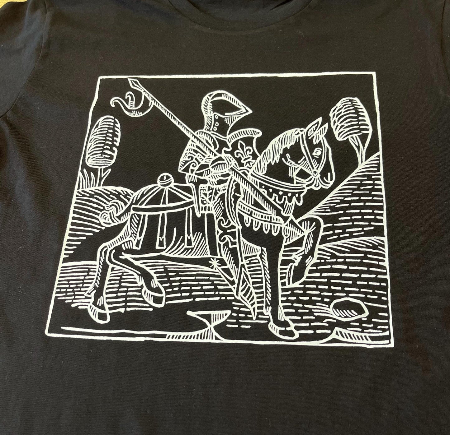 UNISEX T -Shirt - Knight on Horseback