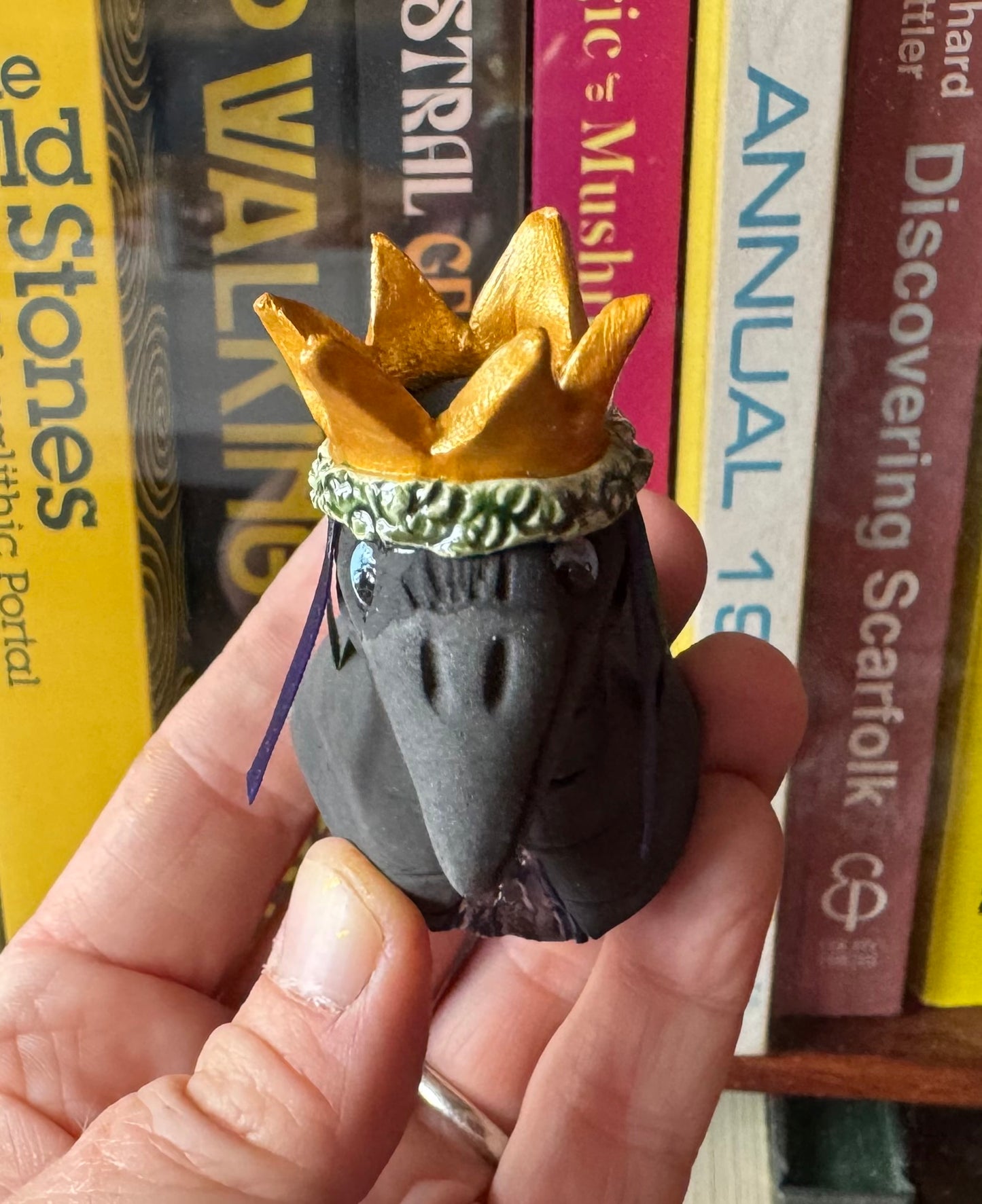 Crow (Old Ned) Figurine BLACK