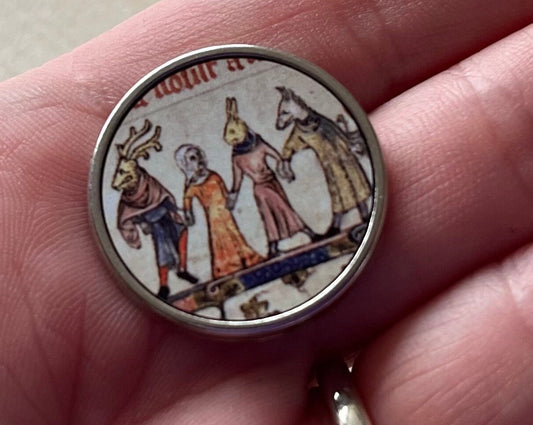Mummers Budget Lapel Pin